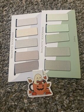 Magnetic Page Tabs in Soft Neutrals & Mint
